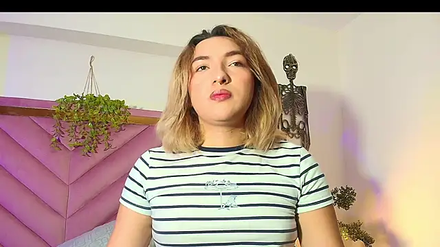 TomLondon  online show from 26, 10, 2025