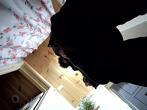 Lilsmokeshow017 online show from 3, 2, 2026