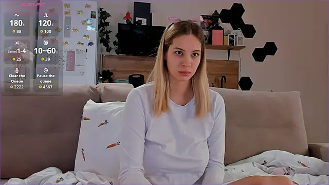 Girl alone home online show from 6, 11, 2025