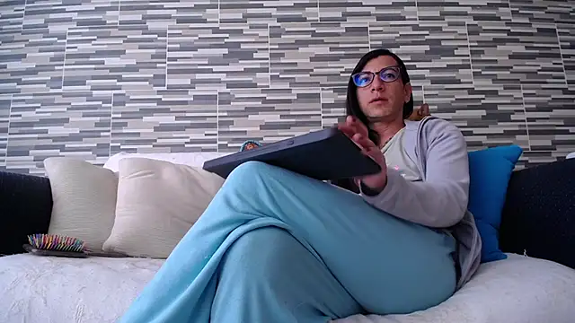 VioletaGomezCo online show from 6, 11, 2025