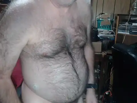 Snapshot of sohorneydad13 chatting on 11, 4, 2026 sohorneydad13 online show from 11, 4, 2026