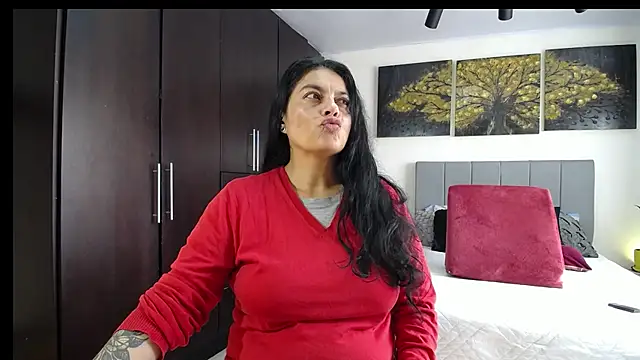 Lust Mom41 online show from 25, 2, 2026