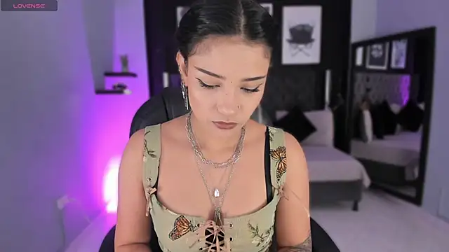 renee shelby  online show from 31, 1, 2026