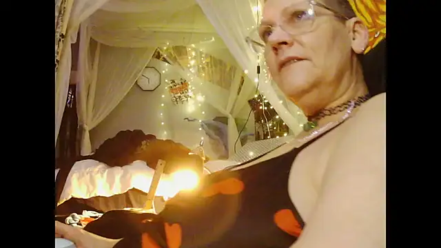 juscjen online show from 15, 2, 2026