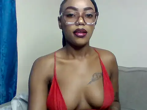Snapshot of _crystal_princesss chatting on 6, 6, 2026 crystal princesss online show from 6, 6, 2026