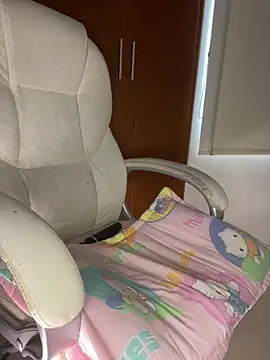 LynnSam  online show from 1, 12, 2024