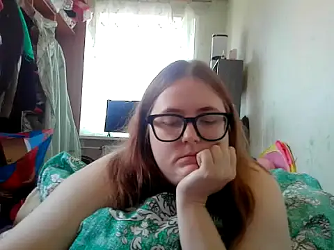 Snapshot of DesireMelissa chatting on 23, 6, 2026 DesireMelissa online show from 23, 6, 2026