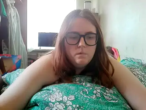Snapshot of DesireMelissa chatting on 24, 6, 2026 DesireMelissa online show from 24, 6, 2026