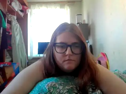 Snapshot of DesireMelissa chatting on 26, 6, 2026 DesireMelissa online show from 26, 6, 2026