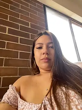 Snapshot of Latina_vanessa chatting on 19, 6, 2026 Latina vanessa online show from 19, 6, 2026