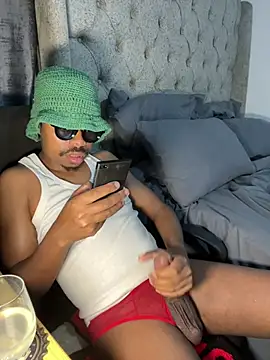 Snapshot of JaroDawg47 chatting on 1, 7, 2026 JaroDawg47 online show from 1, 7, 2026