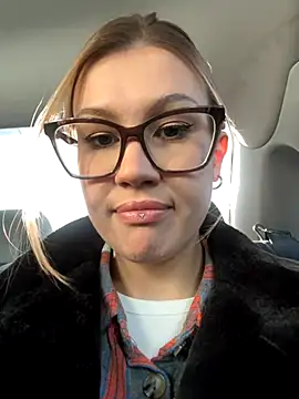 RinaCat online show from 15, 10, 2025