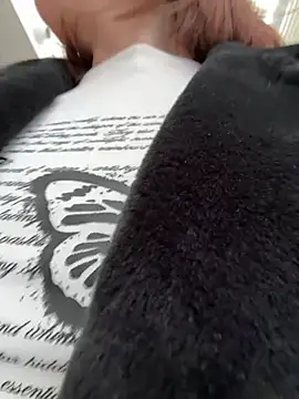 RinaCat online show from 11, 3, 2026