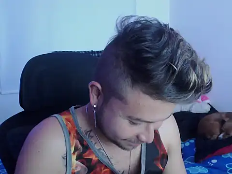 JOHANLEON1 online show from 17, 9, 2025