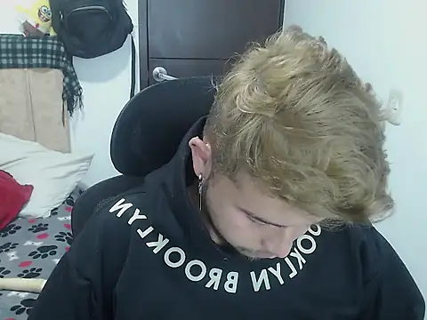 JOHANLEON1 online show from 14, 10, 2025