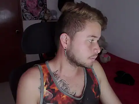 JOHANLEON1 online show from 31, 10, 2025