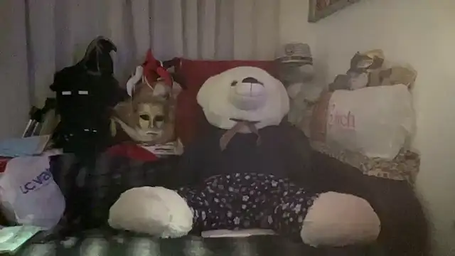 EroticVenetian online show from 17, 11, 2025