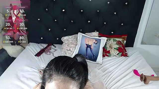 nikol winick online show from 25, 11, 2025