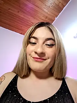 Snapshot of Rouse_A01 chatting on 30, 10, 2025 Rouse A01 online show from 30, 10, 2025