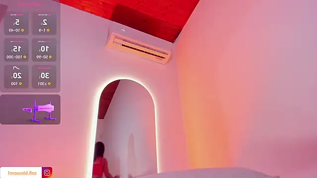 Sofi Blossom online show from 6, 11, 2025