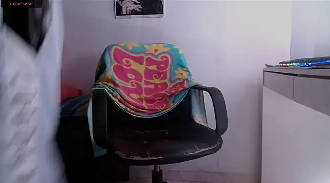 deividcloud36 online show from 23, 2, 2025