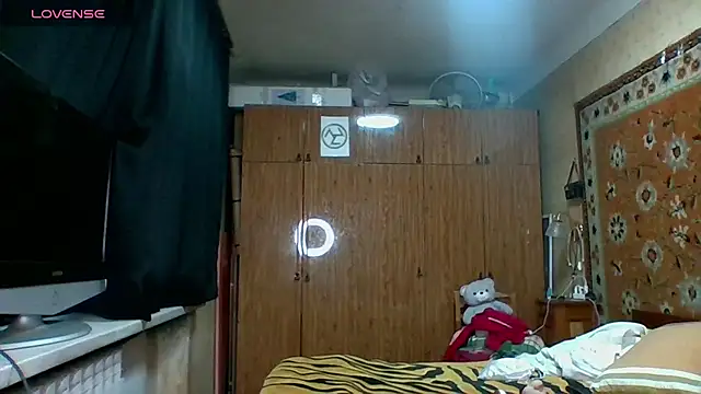 AnnaXLovers online show from 7, 2, 2025