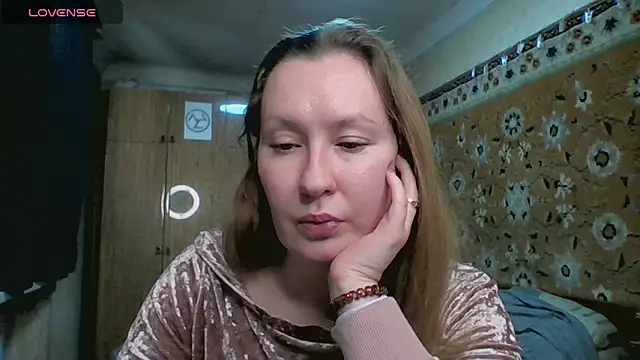 Snapshot of AnnaXLovers chatting on 6, 5, 2026 AnnaXLovers online show from 6, 5, 2026
