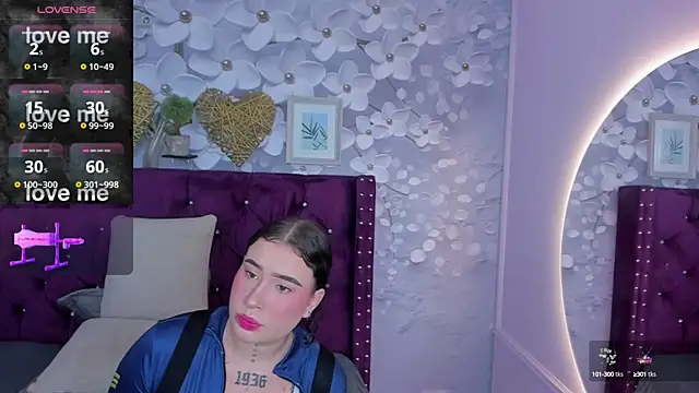 Danee 19  online show from 8, 2, 2025