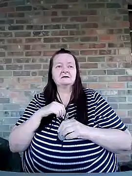 Snapshot of Bayou_Woman68 chatting on 29, 10, 2025 Bayou Woman68 online show from 29, 10, 2025