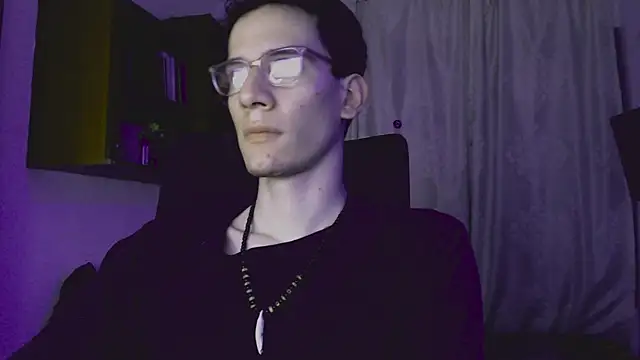 Snapshot of stikmanman chatting on 18, 11, 2025 stikmanman online show from 18, 11, 2025