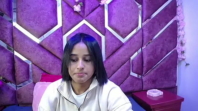 Snapshot of milly_print chatting on 19, 2, 2025 milly print online show from 19, 2, 2025