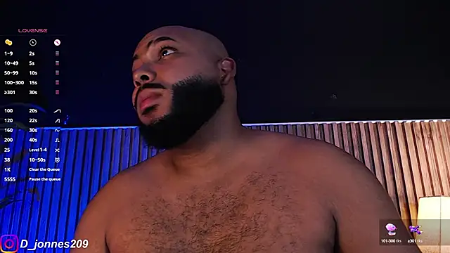 Snapshot of DilanJonnes_ chatting on 9, 10, 2025 DilanJonnes online show from 9, 10, 2025