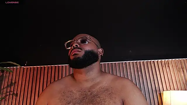 Snapshot of DilanJonnes_ chatting on 31, 10, 2025 DilanJonnes online show from 31, 10, 2025