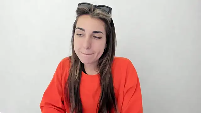 Summmmersky online show from 9, 3, 2025