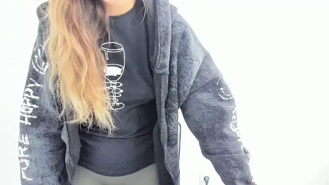 Summmmersky online show from 3, 10, 2025