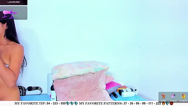 Snapshot of AriannaLewiis chatting on 7, 4, 2026 AriannaLewiis online show from 7, 4, 2026