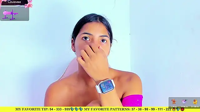 Snapshot of AriannaLewiis chatting on 4, 5, 2026 AriannaLewiis online show from 4, 5, 2026
