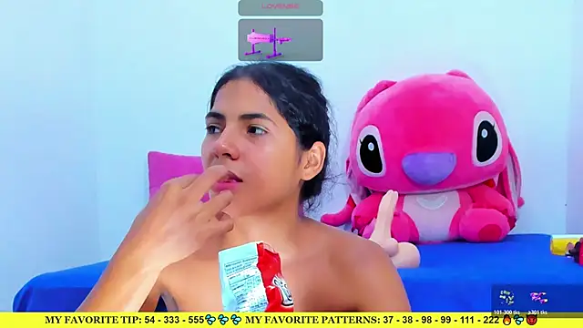 Snapshot of AriannaLewiis chatting on 19, 5, 2026 AriannaLewiis online show from 19, 5, 2026