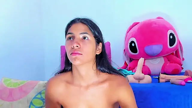 Snapshot of AriannaLewiis chatting on 25, 5, 2026 AriannaLewiis online show from 25, 5, 2026