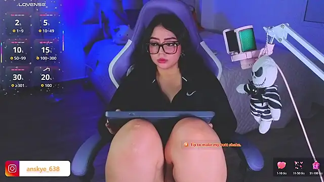 AnngelaSkye online show from 25, 7, 2026