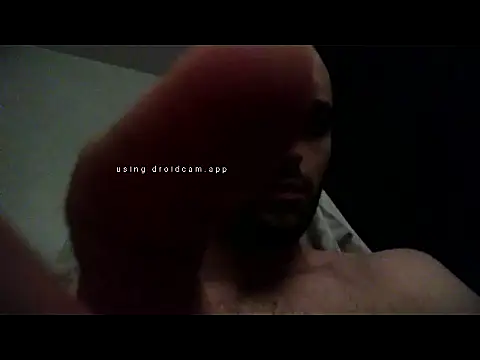 Snapshot of andrew_co chatting on 29, 11, 2025 andrew co online show from 29, 11, 2025