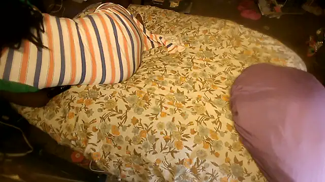 EbonyFetishQueen online show from 14, 6, 2026