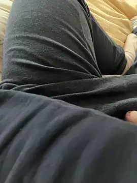 Snapshot of CoupleHot_X chatting on 13, 1, 2026 CoupleHot X online show from 13, 1, 2026