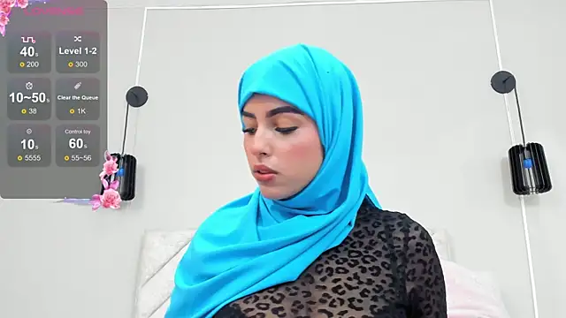 Snapshot of Lea_nahid chatting on 13, 12, 2024 Lea nahid online show from 13, 12, 2024