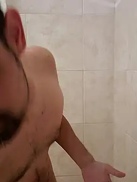 Snapshot of spence204011 chatting on 9, 10, 2025 spence204011 online show from 9, 10, 2025