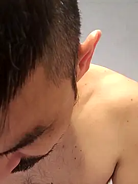 Snapshot of spence204011 chatting on 18, 11, 2025 spence204011 online show from 18, 11, 2025