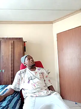 Snapshot of T0xic-Vee chatting on 14, 1, 2026 T0xic-Vee online show from 14, 1, 2026