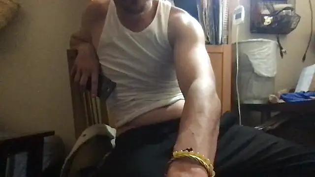 Snapshot of buckaztecc chatting on 28, 10, 2025 buckaztecc online show from 28, 10, 2025