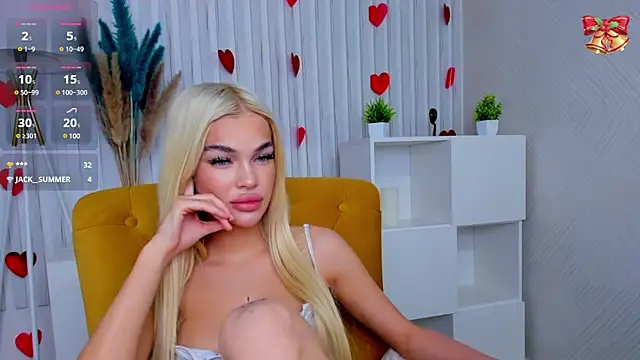 Snapshot of Angel_Sapphire_ chatting on 5, 3, 2025 Angel Sapphire online show from 5, 3, 2025