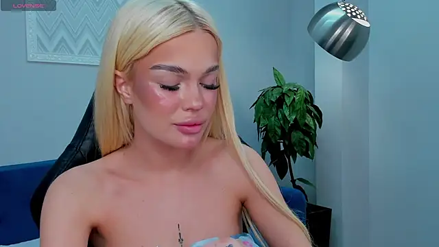 Snapshot of Angel_Sapphire_ chatting on 22, 3, 2025 Angel Sapphire online show from 22, 3, 2025